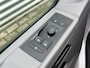 Volkswagen Transporter 2.0 TDI L1H1 Trekhaak Carplay Sensoren Voorruitverwarming Airco