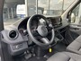Mercedes-Benz Sprinter 317 CDI L2 H2 Pro Facelift / MBUX / Navigatie / Camera / Geveerde stoel / Cruise control / Airco / 270 Graden achterdeuren