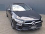 Mercedes-Benz A-klasse 180 Premium PANORAMA / LEDER / 19" VELGEN