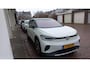 Volkswagen ID.4 First Max 77 kWh | 204 PK | SoH 90% | Automaat | Panorama Dak | Stoel en Stuurverwaerming | 360* Camera (Helicopter View) | Head-Up Display | IQ-Light | Ergo Active Stoelen (Memory) |
