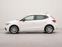SEAT Ibiza 1.0 EcoTSI FR Business Intense | Apple carplay | Navigatie | Achteruitrij camera | Parkeersensoren voor en achter | Spraakbediening | Sportstoelen | Voorstoelen verwarmd |