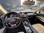 Lexus IS 300h Luxury Line NL-AUTO SCHUIFDAK STOELVENTI BLIND-SPOT STUURVERW ZONNESCHERM