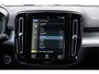 Volvo XC40 1.5 T3 Automaat! Business Pro BJ2020 Lmv 18" | Led V+A | Pdc | Keyless entry | Elek. trekhaak | Elek. achterklep | Achteruitrijcamera | App-Connect | Navi | Virtual cockpit | Climate control | Cruise control | Extra getint glas