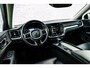 Volvo V60 2.0 T5 Inscription | Achteruitrijcamera | Cruise Control Adaptief | BLIS | LED Koplampen Adaptief | Navigatie | Lederen Bekleding | Elektrische Achterklep