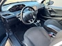 Peugeot 208 1.2 PureTech Signature / Navi / Nap
