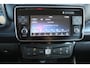 Nissan Leaf N-Connecta 40 kWh | AUTOMAAT | ALL.SEASON BANDEN | KEYLESS | STOEL & STUUR VERWARMING | NAVI |