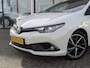Toyota Auris 1.8 Hybrid Black Edition | Trekhaak | Stoelverwarming | Cruise control | Camera | Navi | PDC voor