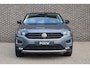 Volkswagen T-Roc 1.5 TSI 150pk Sport | Panoramadak | Beats Audio | Navigatie