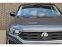 Volkswagen T-Roc 1.5 TSI 150pk Sport | Panoramadak | Beats Audio | Navigatie