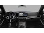 BMW 3-Serie Touring 330e M Sport - Trekhaak - Panoramadak - Active Cruise Control - Getinte/Geluiddempende ruiten - Comfort Access - Parking/Driving Assistant - Stuurwielrand verwarmd - Elektrisch verstelbare voorstoelen -
