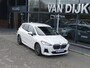 BMW 2-Serie Active Tourer 218i M Sportpakket Sportstoelen Adaptief M-onderstel Parkeerhulpsysteem 18''LM Velgen