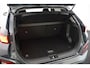 Hyundai Kona Electric EV Fashion 64 kWh 3- Fase SOH 96,0% | Warmtepomp | Camera | Navigatie | Head-Up Display