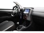 Toyota Aygo 1.0 VVT-i x-joy | Elektrisch vouwdak | Apple Carplay / Android Auto | Clima | Camera | 15 inch | Bluetooth | Privacy glas