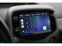 Toyota Aygo 1.0 VVT-i x-joy | Elektrisch vouwdak | Apple Carplay / Android Auto | Clima | Camera | 15 inch | Bluetooth | Privacy glas