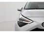 Toyota Aygo 1.0 VVT-i x-joy | Elektrisch vouwdak | Apple Carplay / Android Auto | Clima | Camera | 15 inch | Bluetooth | Privacy glas