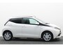 Toyota Aygo 1.0 VVT-i x-wave Cabrio Navigatie, Camera, Half Leder, LED, 15"