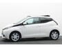 Toyota Aygo 1.0 VVT-i x-wave Cabrio Navigatie, Camera, Half Leder, LED, 15"