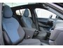 Volvo EX30 Cross Country Twin Motor Performance Ultra 69 kWh | Optioneel Experience Pack | Panoramadak | Premium audio by Harman Kardon | Climate Pack | Elektrisch verstelbare voorstoelen | 18 inch lichtmetalen velgen met off road banden