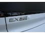 Volvo EX30 Cross Country Twin Motor Performance Ultra 69 kWh | Optioneel Experience Pack | Panoramadak | Premium audio by Harman Kardon | Climate Pack | Elektrisch verstelbare voorstoelen | 18 inch lichtmetalen velgen met off road banden
