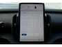 Volvo EX30 Cross Country Twin Motor Performance Ultra 69 kWh | Optioneel Experience Pack | Panoramadak | Premium audio by Harman Kardon | Climate Pack | Elektrisch verstelbare voorstoelen | 18 inch lichtmetalen velgen met off road banden