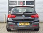 BMW 1-Serie 118i Corporate Lease High Executive | Navigatie | LM Velgen 17" | Elektrisch Glazen Panoramadak | Voorstoelen Verwarmd | M-Sportpakket | Cruise Control | Airco |