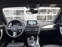 BMW 1-Serie 118i Corporate Lease High Executive | Navigatie | LM Velgen 17" | Elektrisch Glazen Panoramadak | Voorstoelen Verwarmd | M-Sportpakket | Cruise Control | Airco |