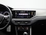 Volkswagen Polo 1.0 TSI R-Line Edition ADAPTIEVE CRUISE | CAMERA | DAB | APPLE CARPLAY  | LMV | AIRCO | 12 MAANDEN BOVAG GARANTIE |
