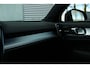 Volvo XC40 B3 Automaat Mild Hybrid Business Edition | Premium Audio By Harman/Kardon | Extra Getint Glas Achter | BLIS Dodehoekdetectie | Adaptieve Cruise Control | 360 Graden Parkeercamera | Keyless Entry | Elektrische Achterklep | Google Services | Stuurverwarming | Stoelverwarming | Apple Carplay | Android Auto | Volvo On Call |