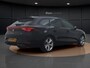SEAT Leon Sportstourer 1.0 eTSI FR | Pano dak | Camera | ACC | Navigatie | 17'' | Side Assist |