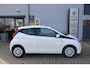 Toyota Aygo 1.0 VVT-i x-play 1e Eigenaar | Dealer Onderh | NAP | BTW | Camera | Navi via Carplay | Airco | DAB | Cruise | LED | Start/Stop | Hill-Hold