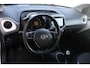 Toyota Aygo 1.0 VVT-i x-play 1e Eigenaar | Dealer Onderh | NAP | BTW | Camera | Navi via Carplay | Airco | DAB | Cruise | LED | Start/Stop | Hill-Hold