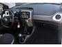 Toyota Aygo 1.0 VVT-i x-play 1e Eigenaar | Dealer Onderh | NAP | BTW | Camera | Navi via Carplay | Airco | DAB | Cruise | LED | Start/Stop | Hill-Hold