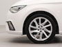 SEAT Ibiza 1.0 EcoTSI FR Business Intense | Apple carplay | Navigatie | Achteruitrij camera | Parkeersensoren voor en achter | Spraakbediening | Sportstoelen | Voorstoelen verwarmd |