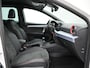 SEAT Ibiza 1.0 EcoTSI FR Business Intense | Apple carplay | Navigatie | Achteruitrij camera | Parkeersensoren voor en achter | Spraakbediening | Sportstoelen | Voorstoelen verwarmd |