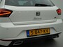 SEAT Ibiza 1.0 EcoTSI FR Business Intense | Apple Carplay | Navigatie | Achteruitrij camera | Parkeersensoren voor en achter | Sportstoelen | Voorstoelen verwarmd |