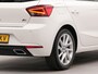 SEAT Ibiza 1.0 EcoTSI FR Business Intense | Apple Carplay | Navigatie | Achteruitrij camera | Parkeersensoren voor en achter | Sportstoelen | Voorstoelen verwarmd |