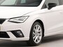 SEAT Ibiza 1.0 EcoTSI FR Business Intense | Apple Carplay | Navigatie | Achteruitrij camera | Parkeersensoren voor en achter | Sportstoelen | Voorstoelen verwarmd |