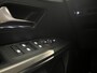 Peugeot 5008 1.2 Hybrid 145 Allure | STOELVERWARMING VOOR | NAVIGATIE | CAMERA ACHTER | APPLE CARPLAY / ANDROID AUTO |