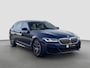 BMW 5-Serie Touring 530e M-Sport | Pano | Trekhaak | Laser | Head Up | Driving Assist Pro | Keyless | Dealer onderhouden | 1e eig.