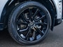 Land Rover Discovery Sport P300e 1.5 R-Dynamic SE | Adapt. Cruise | Stoelverwarming | Blackpack | Facelift | Panorama dak | 360° camera | 20"