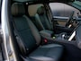 Land Rover Discovery Sport P300e 1.5 R-Dynamic SE | Adapt. Cruise | Stoelverwarming | Blackpack | Facelift | Panorama dak | 360° camera |