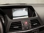 Mercedes-Benz E-klasse 200 CGI Elegance 184Pk Automaat (NAVIGATIE, NEKVERWARMING, HARMAN/KARDON, LEDER, XENON, CAMERA, NIEUWE APK, NIEUWSTAAT)