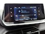 Peugeot 2008 SUV Style 100pk | Navigatie | Achteruitrijcamera | Climate Control | Cruise Control | Parkeersensoren | Led koplampen | Apple Carplay / Android Auto | Bluetooth | DAB+ radio | Elektrisch inklapbare spiegels | Donker getint glas | 16" lichtmetalen velgen |