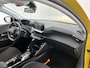 Peugeot e-208 EV Active 50 kWh 136pk | Navigatie via Apple Carplay / Android Auto | Climate Control | Cruise Control | Parkeersensoren | Armsteun | DAB+ radio | Bluetooth | Keyless start | Regensensor | Automatisch dimlicht | Multifunctioneel stuurwiel |