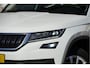 Skoda Kodiaq 1.5 TSI 150PK! Business Edition BJ2021 Lmv 18" | Led V+A | Pdc | Keyless entry | Trekhaak | Elek. achterklep | App-Connect | Navi | Dashboard verlichting | Climate control | Cruise control | Getint glas