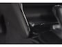 Peugeot e-2008 EV Allure Pack 50 kWh | 3 Fase Laadfunctie | Parkeersensoren | Apple Carplay | Climate Control