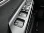 Hyundai Kona Electric EV Premium 64 kWh / Navigatie / Lederen Bekleding / Electrische stoelverstelling / Stoel verwarming en verkoeling /