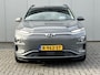 Hyundai Kona Electric EV Premium 64 kWh / Navigatie / Lederen Bekleding / Electrische stoelverstelling / Stoel verwarming en verkoeling /