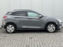 Hyundai Kona Electric EV Premium 64 kWh / Navigatie / Lederen Bekleding / Electrische stoelverstelling / Stoel verwarming en verkoeling /