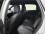 Volkswagen Polo 1.0 TSI 95pk R-Line · Navigatie · Apple/Android Car Play · Camera + Parkeersensoren · Garantie t/m 10-07-2027 of 100000km.